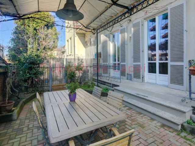 Prestigioso appartamento di 155 m² in vendita Via Luciano Manara, 12B, Torino, Provincia di Torino, Piemonte