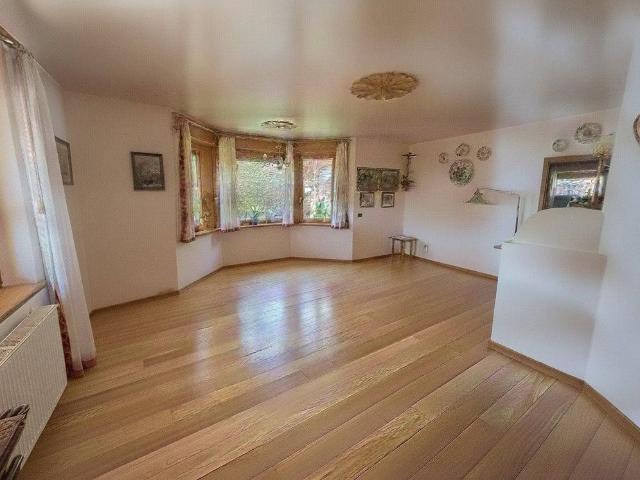 Prestigioso appartamento di 150 m² in vendita Via Olivo Sala, Borca di Cadore, Veneto