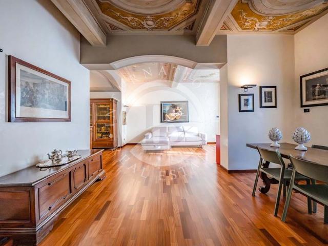 Prestigioso appartamento in vendita Parma, Italia