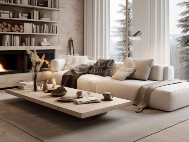 Prestigioso appartamento di 230 m² in vendita Via dei Condotti, Roma, Lazio