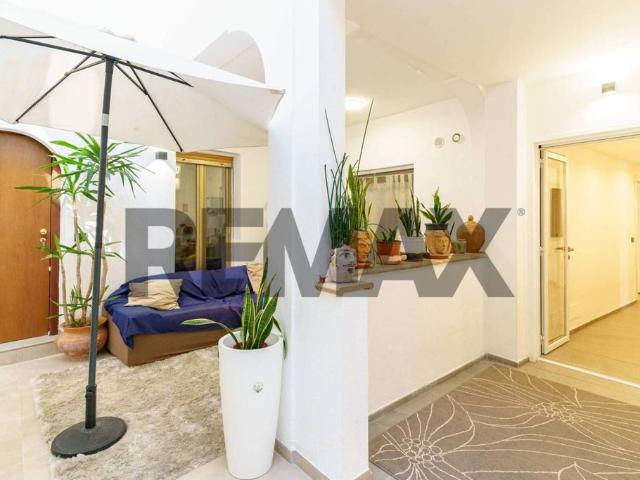 Prestigioso appartamento di 380 m² in vendita Traversa A di via G. Martino, 2, Taormina, Sicilia