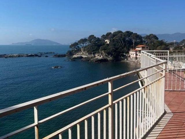 Prestigioso appartamento di 65 m² in vendita Via Fiascherino, Lerici, Liguria
