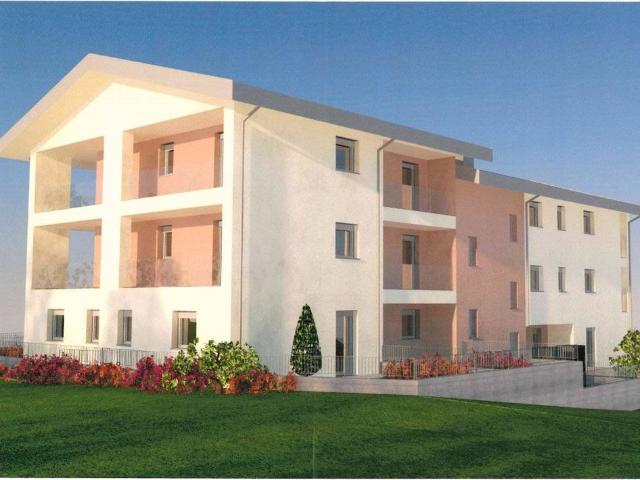 Prestigioso appartamento di 86 m² in vendita VIA CASTELLO, Cles, Provincia di Trento, Trentino Alto Adige