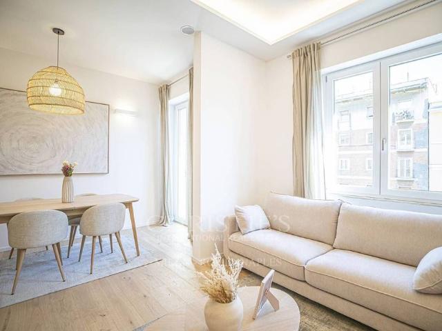 Prestigioso appartamento di 90 m² in vendita Viale Del Vignola, Roma, Lazio