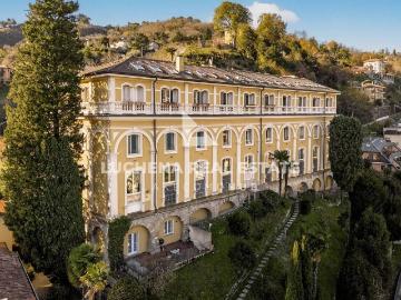 Prestigioso appartamento in vendita Como, Italia
