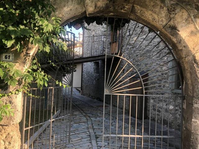 Appartamento di prestigio di 118 m² in vendita Frazione le Pont, 1, La Salle, Valle d’Aosta