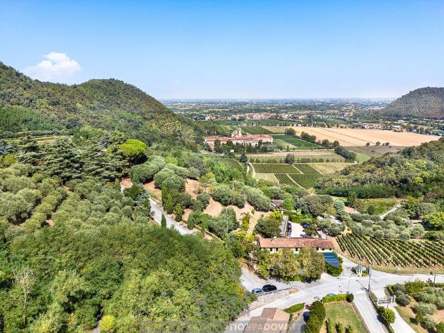 Prestigioso complesso residenziale in vendita via chiesa tramonte 12, Teolo, Veneto