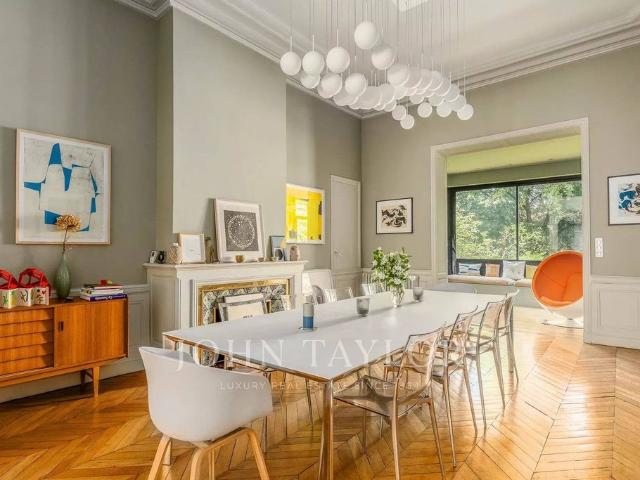 Maison de 12 pièces de luxe en location à Bordeaux, Nouvelle Aquitaine