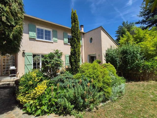 Prestigieuse Maison en vente Linas, Île de France