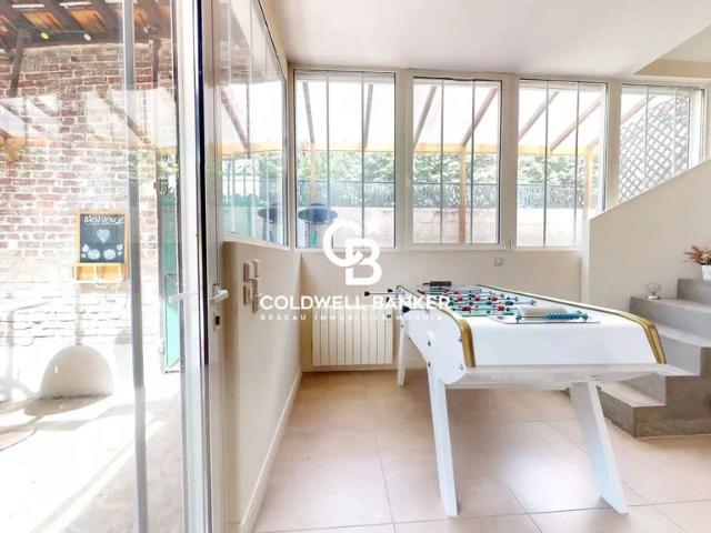 Maison de luxe de 5 chambres en vente à Suresnes, Île de France