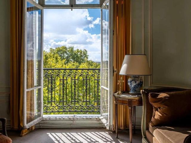 Prestigieux appartement en vente Tour Eiffel, Invalides – Ecole Militaire, Saint Thomas d’Aquin, Paris, Île de France