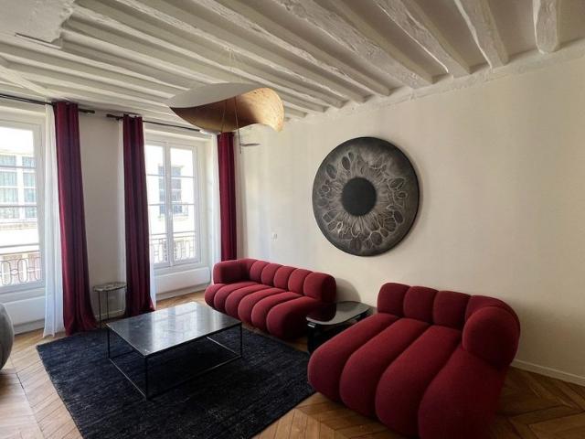 Prestigieux appartement en location Tour Eiffel, Invalides – Ecole Militaire, Saint Thomas d’Aquin, Paris, Île de France