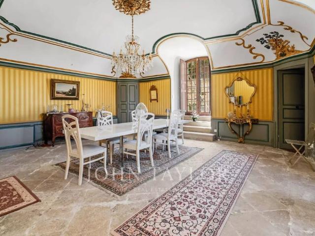 Prestigieux château de 1000 m2 en vente Aiguines, Provence Alpes Côte d'Azur