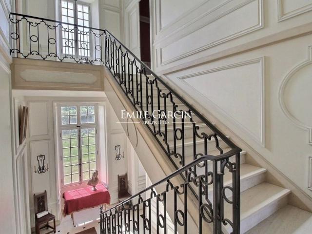 Prestigieux château de 800 m2 en vente La Flèche, Pays de la Loire
