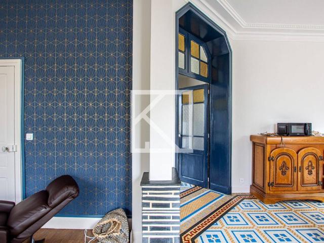 Prestigieux château de 280 m2 en vente Avrillé, Pays de la Loire