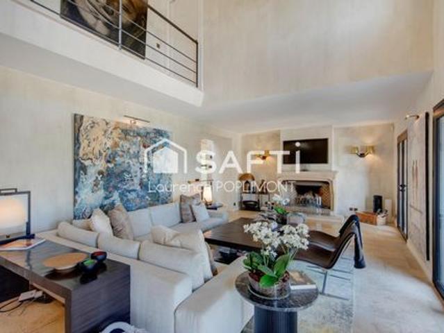 Prestigieux domaine à Tourrettes: Quand l'authenticité du passé sublime le luxe d'aujourd'hui. Panorama grandiose
