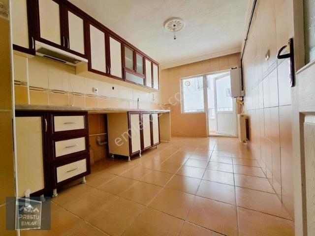 Prestij Den Elvan Mah 1544 Cadde Üzeri Ara Kat Ön Cephe Daire