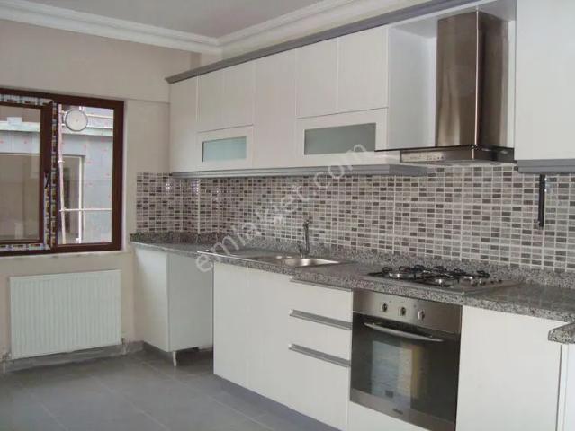 Prestij Konutları'nda Manzaralı Teraslı Dublex Satılık 4+1 Uzunlar Emlak'tan