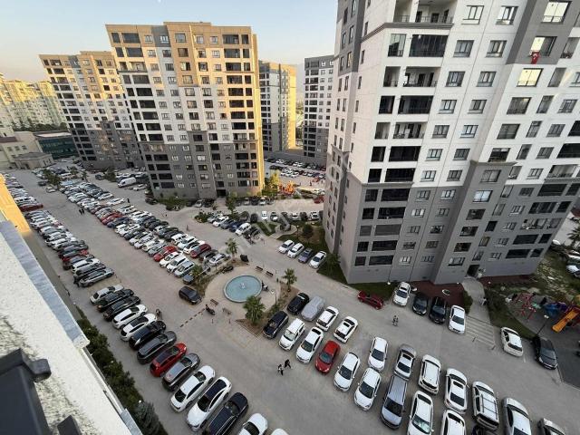 Prestij Park Bulvar Sitesin'de Satılık 3+1 Köşe Tip Daire
