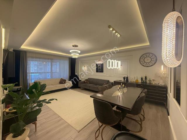 Prestij Sitesinde Satılık 3+1 Arakat Daire