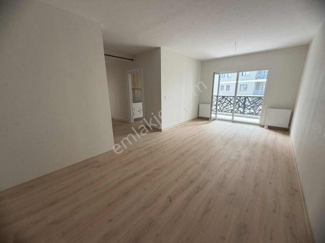 Prestij Yeni Hayat Köşe Tip Kiralık 3+1