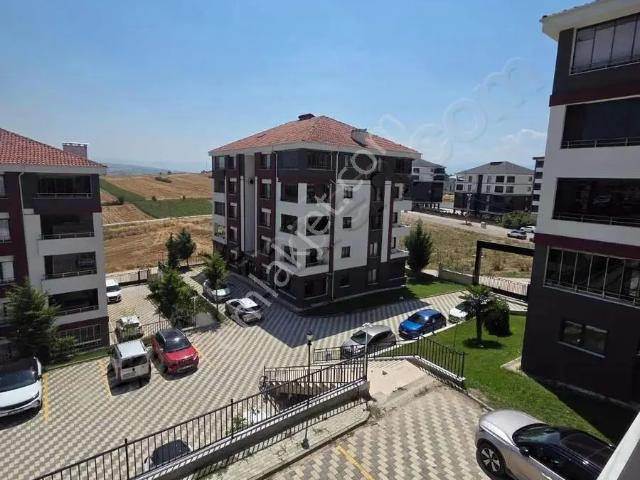 Prestijli Ada Evleri 4 Sitesinde Satılık 3+1 Lüks Daire