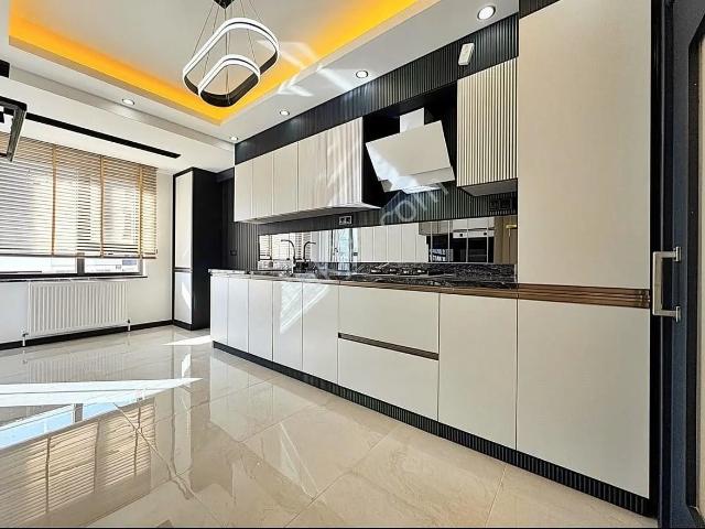 Prestijli Konumda Lüks 3+1 | Üst Düzey Konfor Ve Şıklık