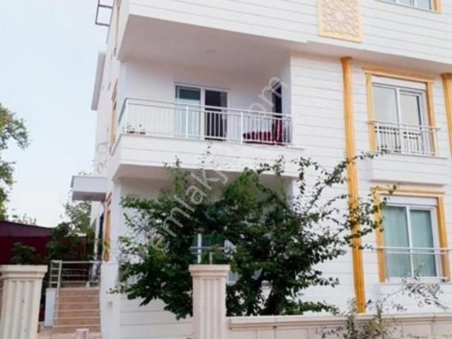 Prestijli Konumda Müstakil Tadında Kiralık 3+1 Daire | Altınkale