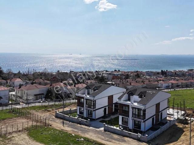 Prestijli Lokasyonda Satılık Fırsat Villa!