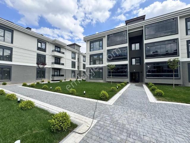 Prestijli Yaşam Alanı Vista Lounge' Da 3+1 Akıllı Sıfır Daire