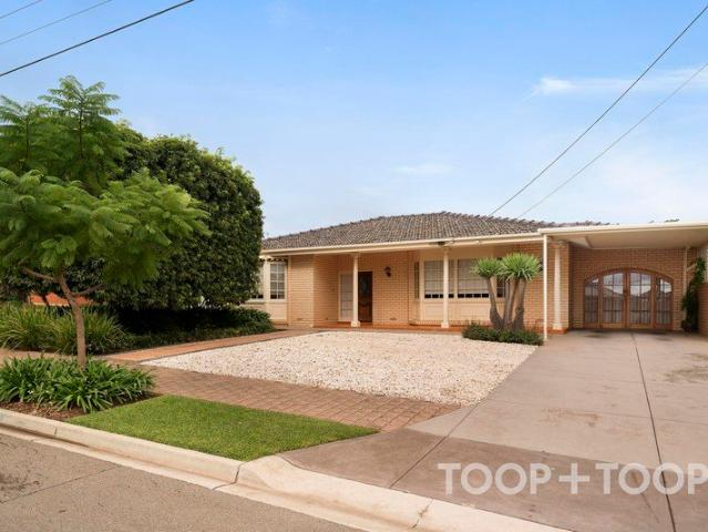 Privacy, peace and serenity Your perfect family home awaits