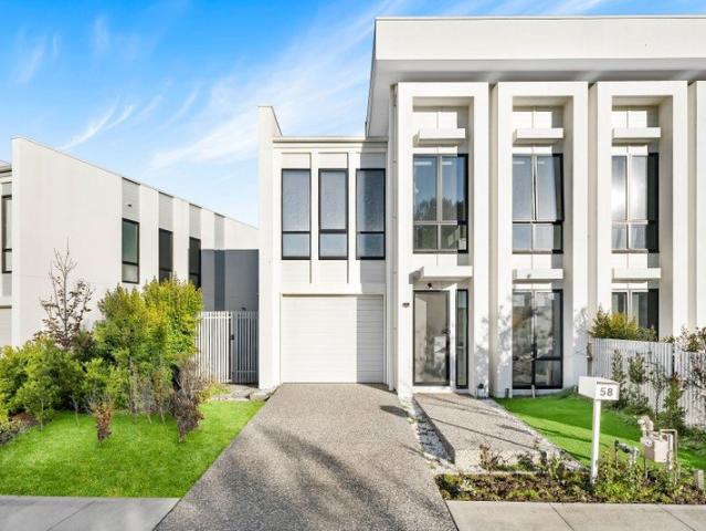 Privacy, Premium Finishes & Walk to Shops Convenience