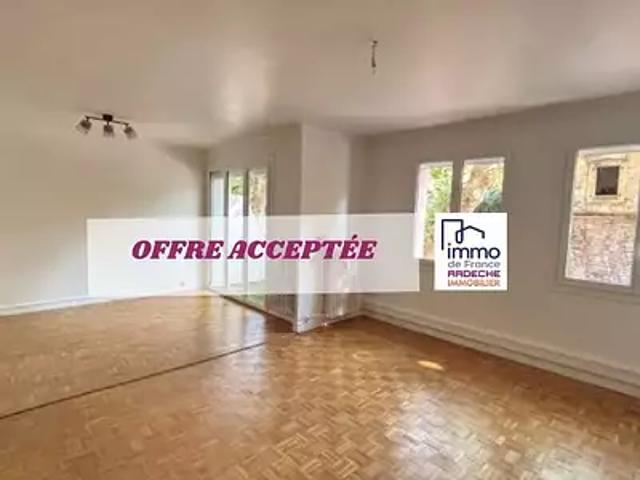 Privas 07000 Achat / Vente appartement 4 pièces t4 garage