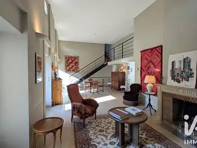 Privas 07000 Achat / Vente appartement 9 pièces t9 terrasse cave