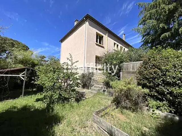Privas 07000 Achat / Vente maison 7 pièces t7 jardin terrasse