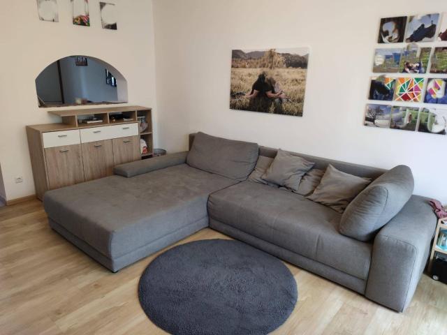 Privatverkauf einer sonnigen Eigentumswohnung mit Balkon, Gartenhaus und eigener Gartenparzelle in Gleisdorf