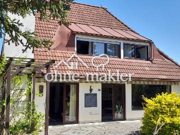 Privatverkauf Provisionsfrei: Freistehendes familienfreundliches Einfamilien Haus in guter Lage