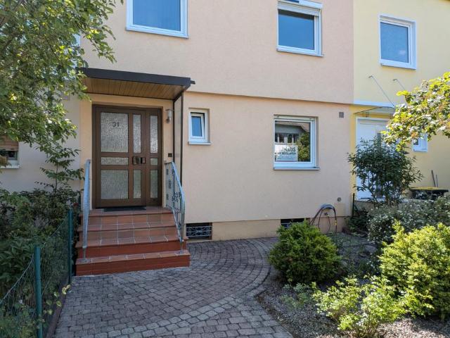 Privatverkauf: Reihenmittelhaus in Nürnberg Laufamholz