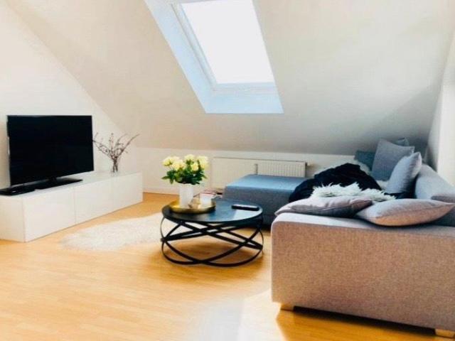 PRIVATVERKAUF: Traumhafte Maisonette Wohnung in Schwieberdingen