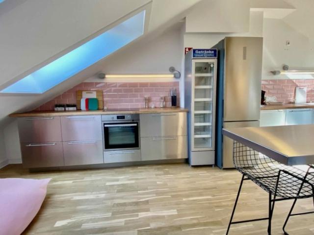 Privatzimmer in der Nähe der Alster Premium+ Balcony