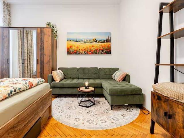 PRIVAT 3 Zimmer Top Modernisiert U3 Enkplatz