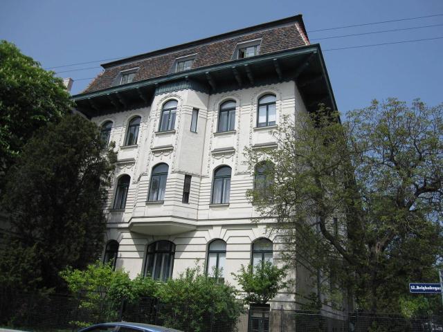 PRIVAT: 1120, HETZENDORF, SEHR SCHÖNE 2 ZIMMER ALTBAUWOHNUNG  82 m2, TOP ZUSTAND  SÄMTLICHE NEBENRÄUME  GRÜNRUHELAGE  SCHÖNBRUNN NÄHE 5 JAHRE BEFRISTET ZU MIETEN
