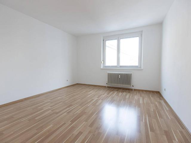 Privat an privat: Wohnung, absolute Innenhofruhelage, 1070 Neustiftgasse 66