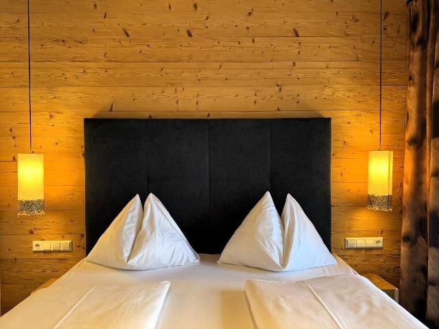 RESERVIERT! Privat genießen, touristisch vermieten Chalet Village Ramsau! Preis zzgl. UST