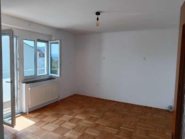 PRIVAT Wohnung im Hochhaus Eisenstadt