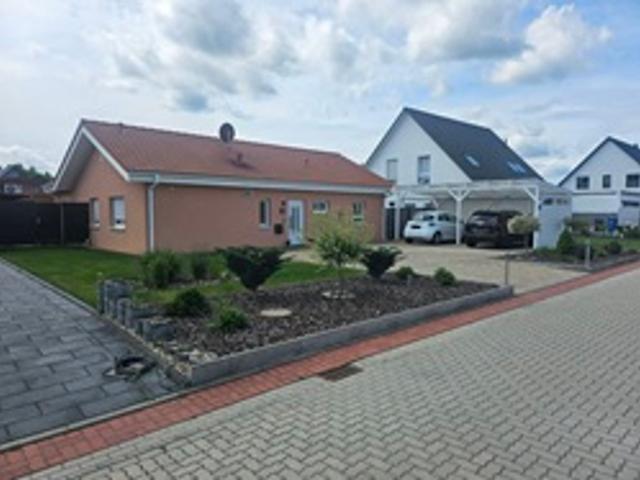 Privat Verkauf: Ein Familien Haus K40+. Fertigstellung 2020