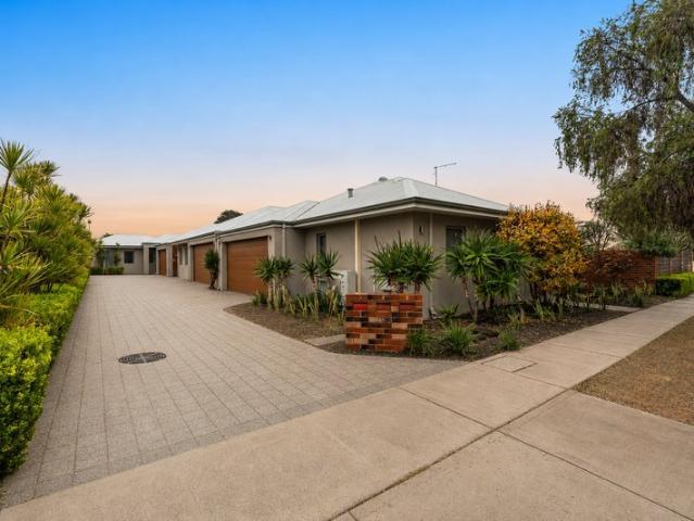 Private & Modern 3 Bedroom Home in Convenient Location