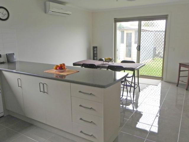 PRIVATE MODERN UNIT