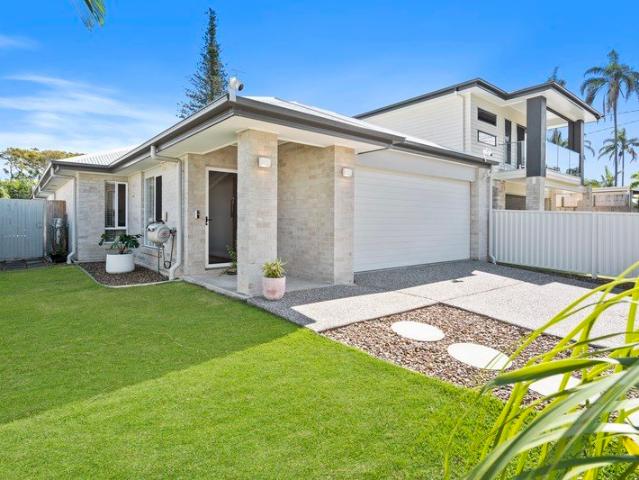 Private Modern Living in Prestigious Oyster Point