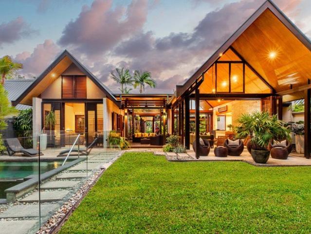 Private Niramaya Sanctuary 956sqm of Lush Tropical Luxury